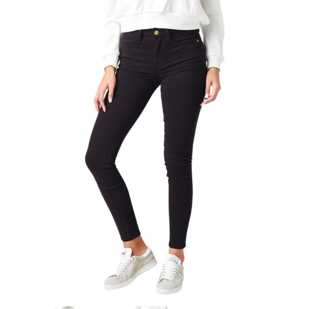 BNWT frame jeans